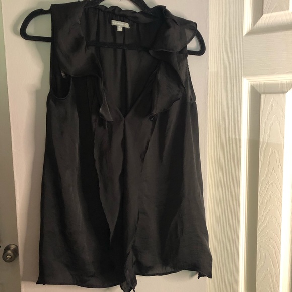 Black Ruffle Front Sleeveless Blouse - Picture 2 of 6